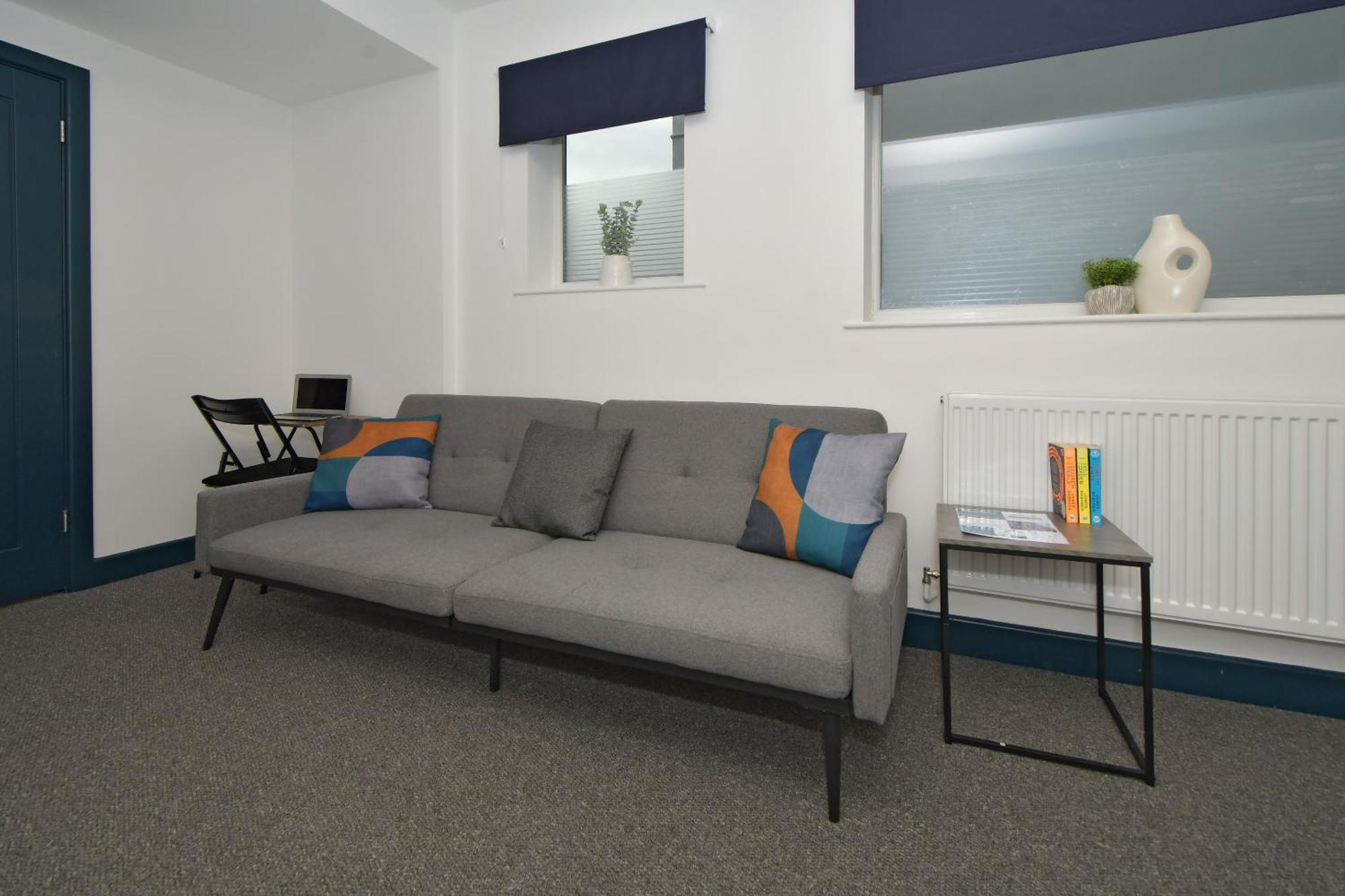 Stay At Shobnall Road Rooms And Studios Burton Exterior photo