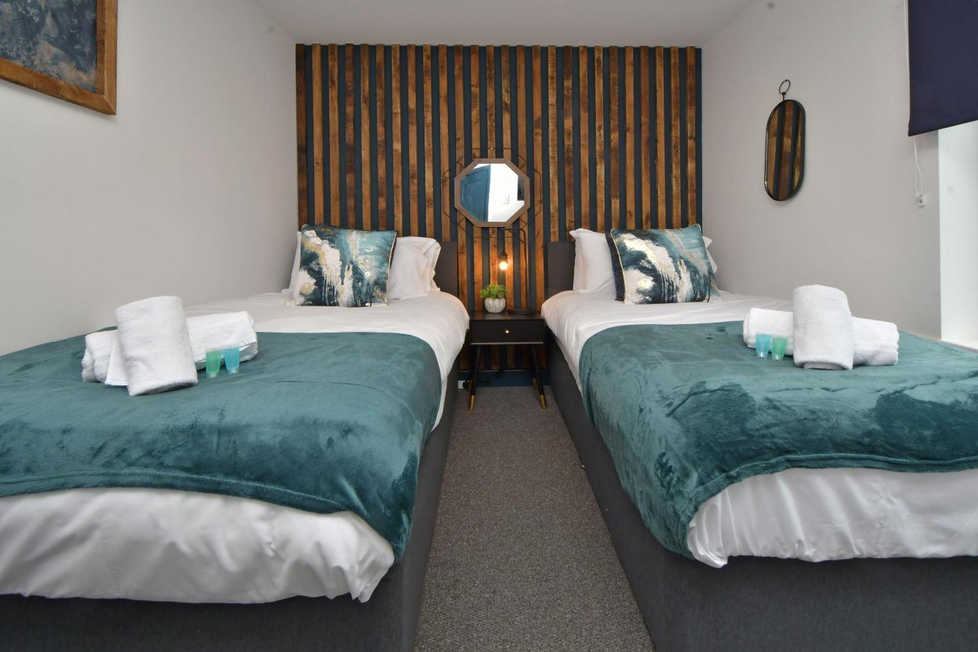 Stay At Shobnall Road Rooms And Studios Burton Exterior photo